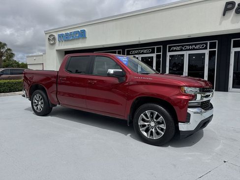 Used 2021 Chevrolet Silverado 1500 LT w/ All Star Edition Plus RWD image 6