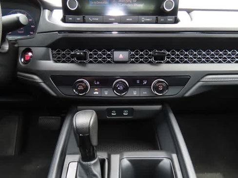 Used 2023 Honda Accord LX image 19