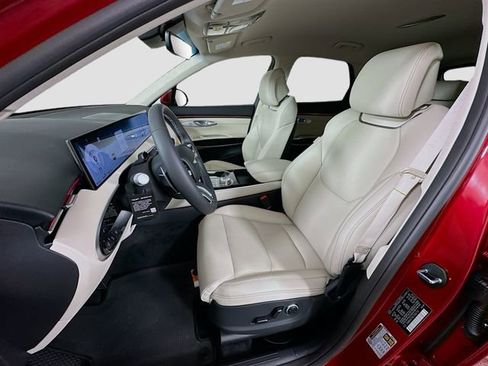 New 2026 Genesis GV70 2.5T AWD/4WD image 16