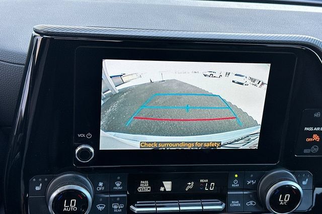 Used 2023 Toyota Highlander XSE AWD/4WD image 25