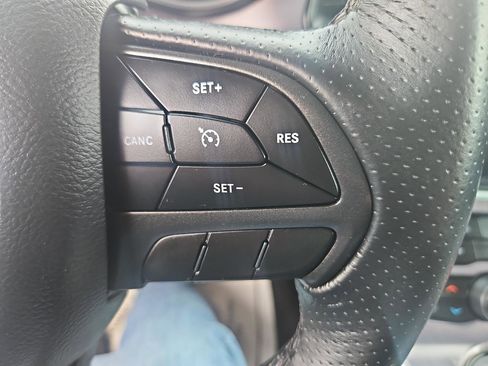 Used 2018 Dodge Challenger SXT Plus image 28