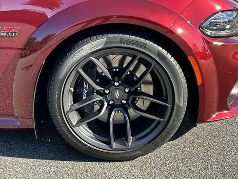 Used 2022 Dodge Charger Scat Pack RWD image 13