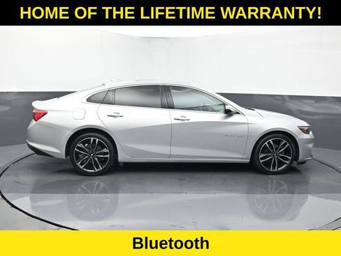 Used 2016 Chevrolet Malibu Premier w/ Driver Confidence Package II FWD image 7