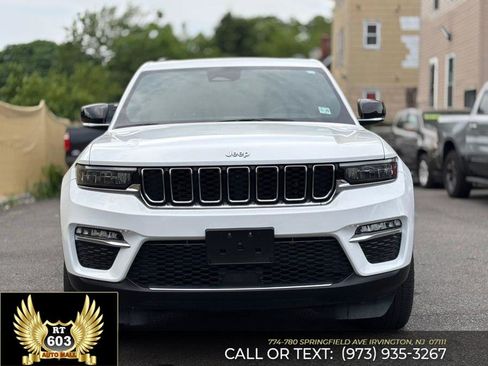 Used 2024 Jeep Grand Cherokee Limited 4xe AWD/4WD image 2