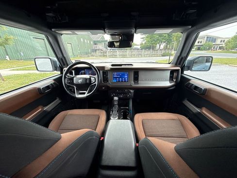 Used 2023 Ford Bronco Outer Banks AWD/4WD image 13
