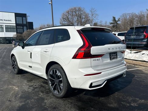 New 2026 Volvo XC60 B5 Plus w/ Protection Package Premier image 4