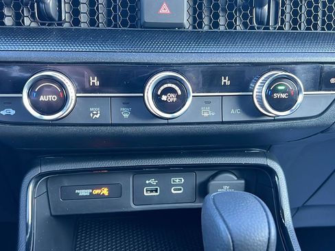 Used 2023 Honda CR-V EX image 25