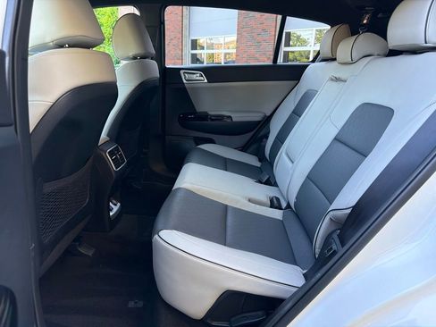 Used 2019 Kia Sportage EX w/ EX Sport Appearance Package AWD/4WD image 25