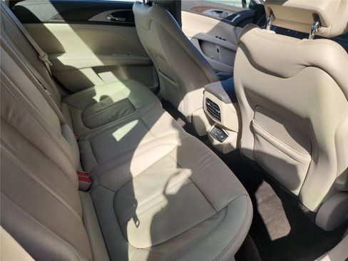 Used 2017 Lincoln MKZ Reserve image 20