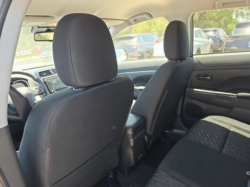 New 2026 Mitsubishi Outlander Sport LE AWD/4WD image 10