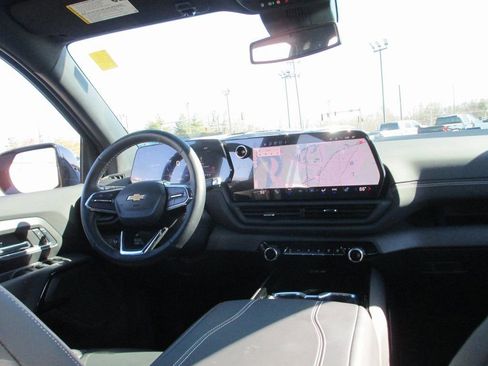 Used 2026 Chevrolet Silverado EV LT image 23