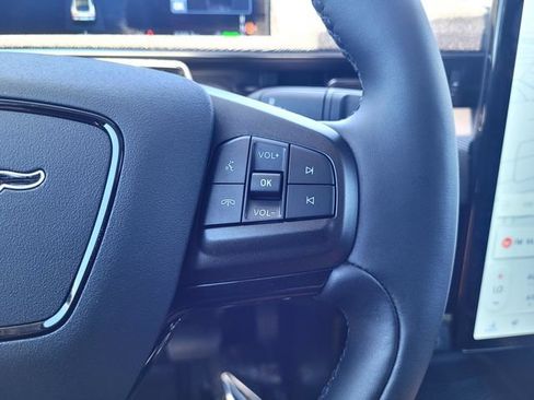 Used 2025 Ford Mustang Mach-E Premium RWD image 23