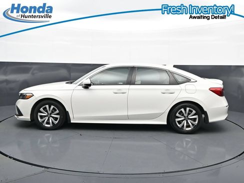 Used 2023 Honda Civic LX image 6
