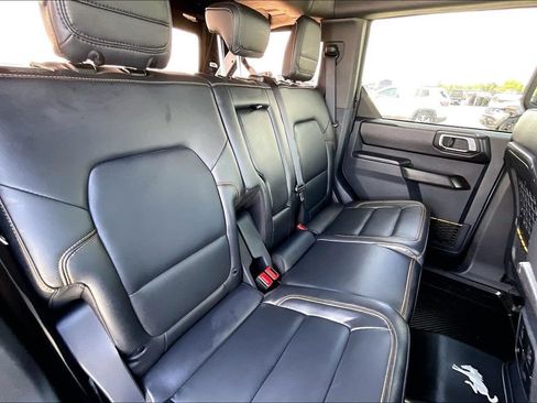 Used 2024 Ford Bronco Badlands AWD/4WD image 22