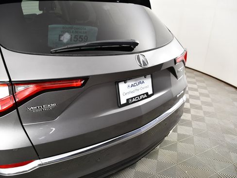 Certified 2022 Acura MDX w/ Technology Package AWD/4WD image 15