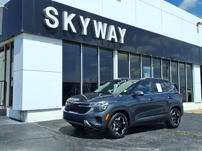 Used 2024 Kia Seltos EX