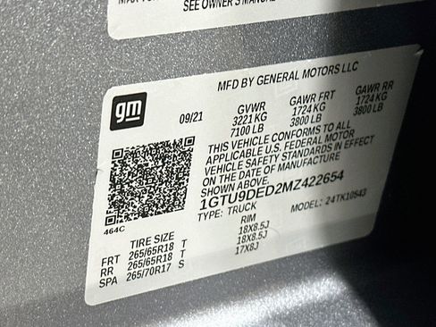 Used 2021 GMC Sierra 1500 SLT w/ Driver Alert Package I AWD/4WD image 30