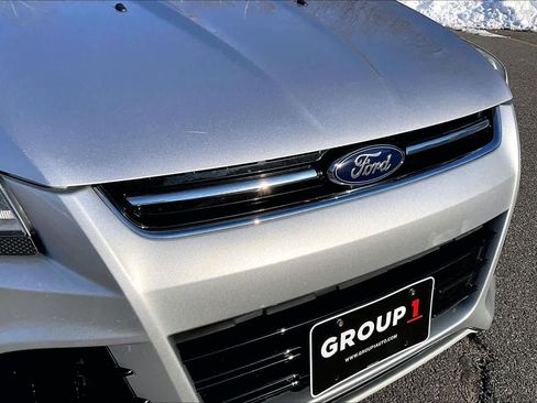 Used 2016 Ford Escape Titanium image 32