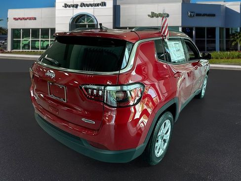 New 2025 Jeep Compass Latitude w/ Convenience Group image 8