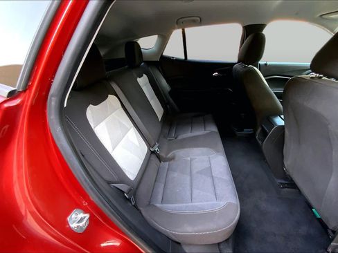 Used 2024 Chevrolet Trax LS w/ LS Convenience Package FWD image 20