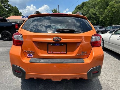 Used 2013 Subaru Crosstrek 2.0i Limited w/ Popular Pkg 2 AWD/4WD image 6