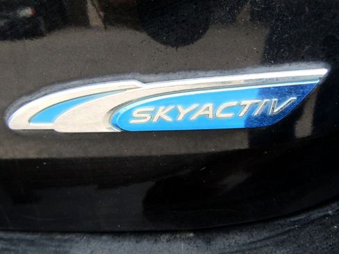 Used 2012 MAZDA MAZDA3 i Touring image 8