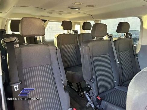 Used 2017 Ford Transit 350 XLT image 15