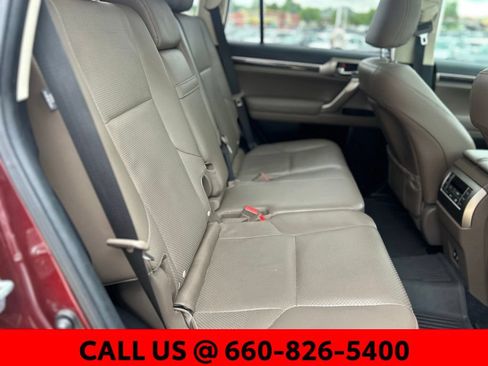 Used 2021 Lexus GX 460 Luxury w/ Accessory Package AWD/4WD image 10
