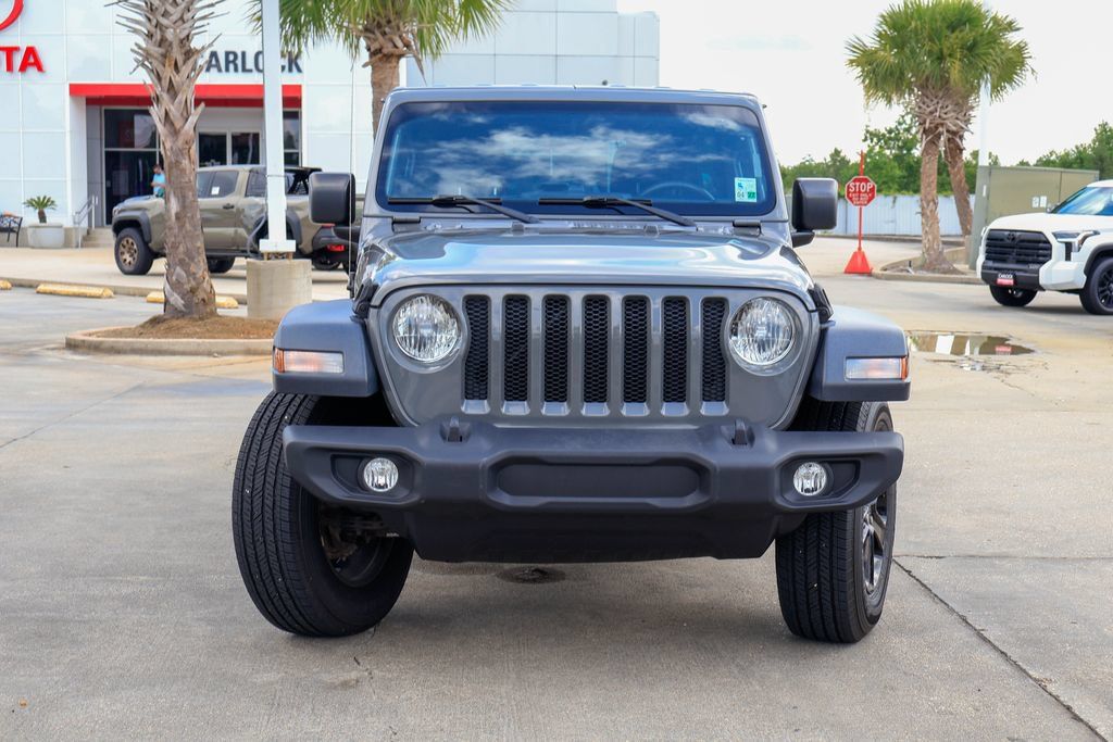 Used 2018 Jeep Wrangler Unlimited Sport AWD/4WD image 24
