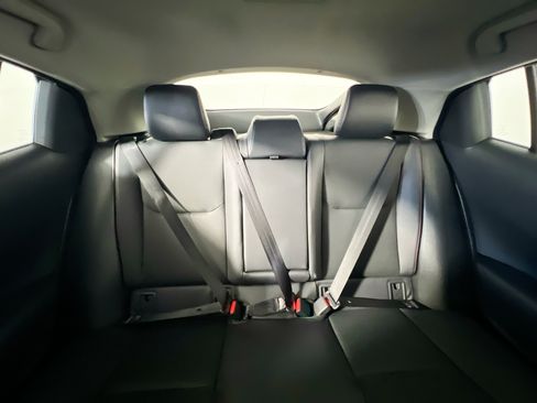 New 2026 Toyota Prius Plug-In Hybrid FWD image 33