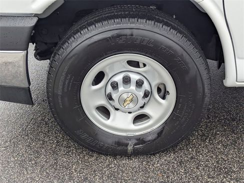 New 2024 Chevrolet Express 2500 w/ Driver Convenience Package image 8