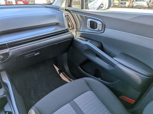 New 2026 Kia Sorento LX FWD image 19