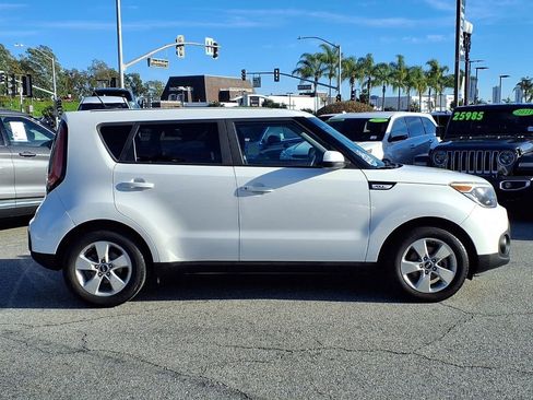 Used 2018 Kia Soul image 6