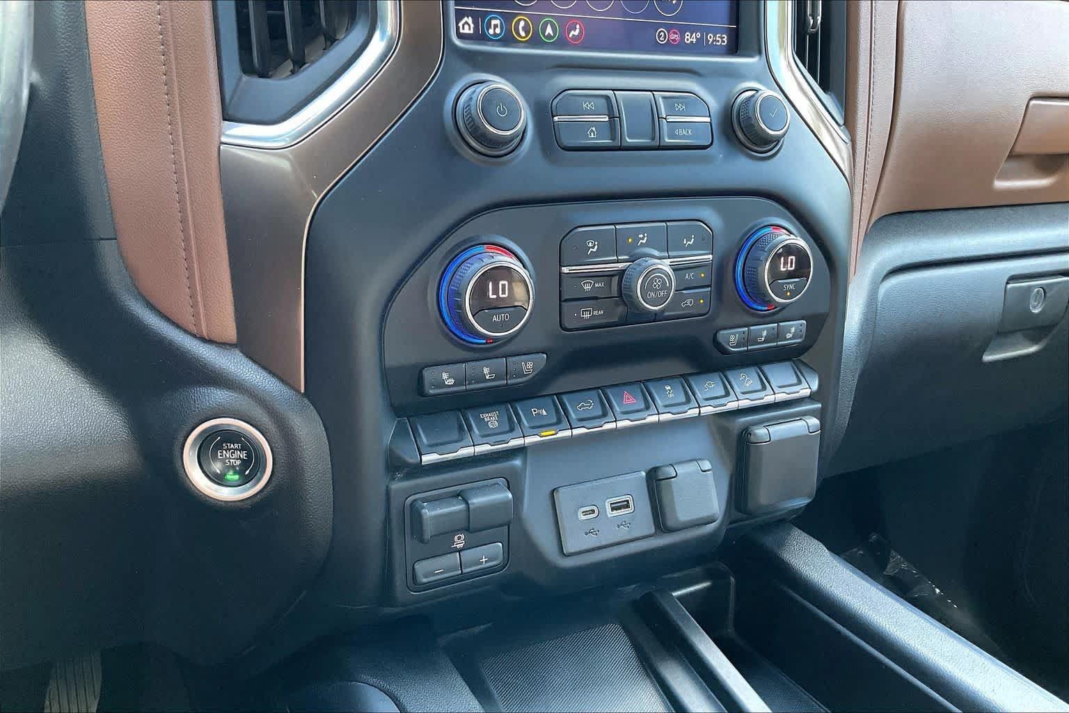 Used 2022 Chevrolet Silverado 2500 High Country w/ Z71 Off-Road Package AWD/4WD image 31