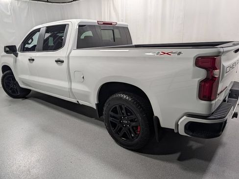 Used 2024 Chevrolet Silverado 1500 RST w/ Redline Edition AWD/4WD image 6