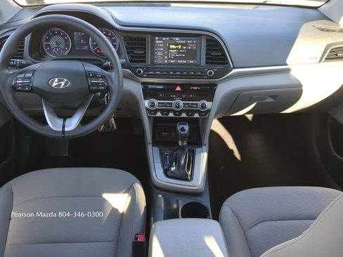 Used 2020 Hyundai Elantra SEL image 14