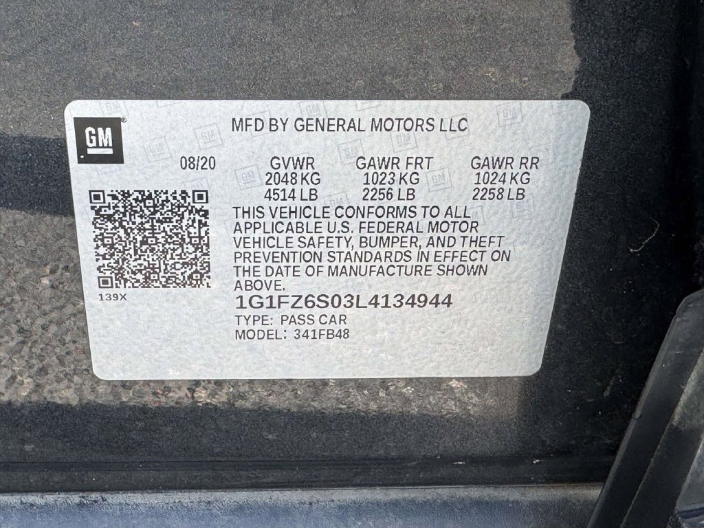 Used 2020 Chevrolet Bolt Premier w/ Infotainment Package FWD image 27
