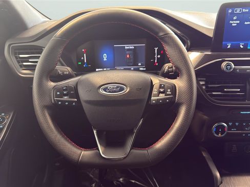 Used 2025 Ford Escape ST-Line AWD/4WD image 12