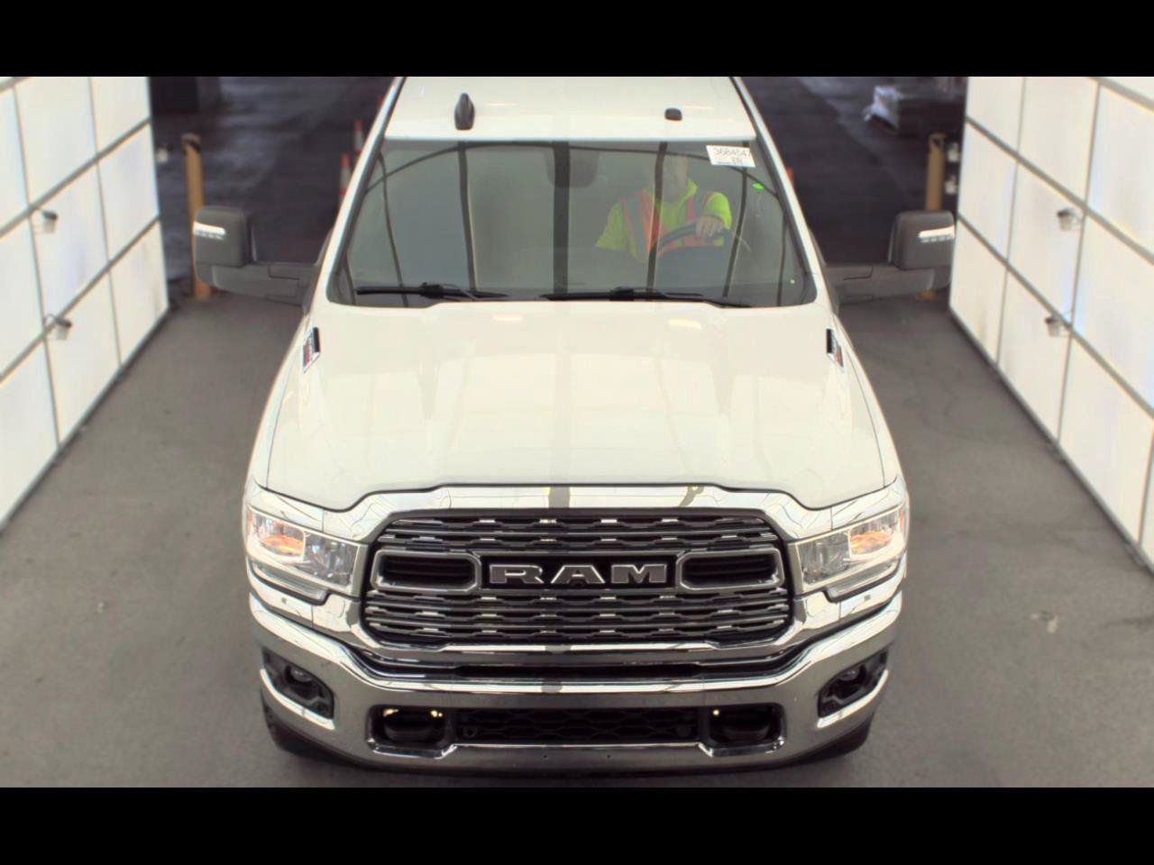 Used 2024 RAM 2500 Big Horn w/ Off Road Package AWD/4WD image 15