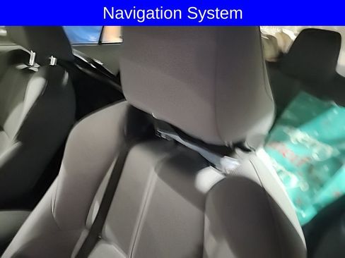 Used 2020 Toyota Corolla SE image 3