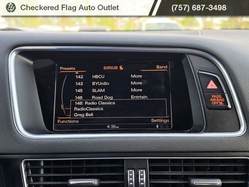 Used 2017 Audi Q5 2.0T Premium Plus w/ Technology Package image 16