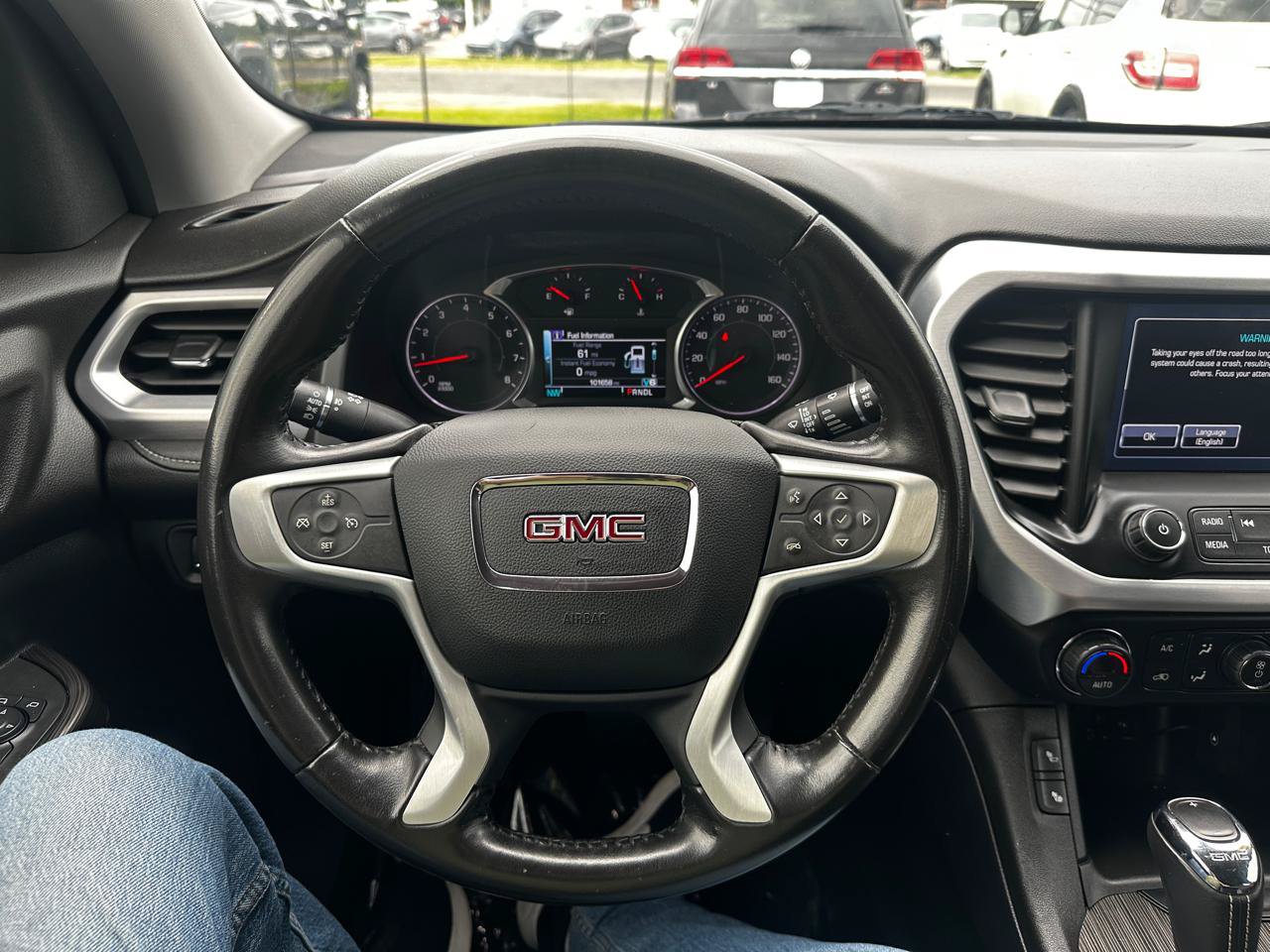 Used 2019 GMC Acadia SLT FWD image 12