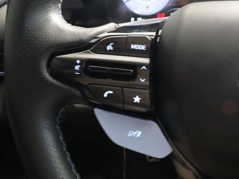 Used 2025 Hyundai Elantra N FWD image 23