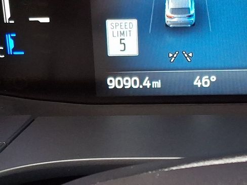 Used 2025 Ford Escape SE image 21