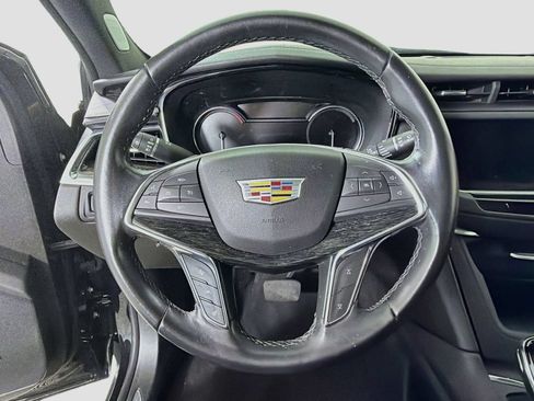 Used 2021 Cadillac XT5 Premium Luxury FWD image 15