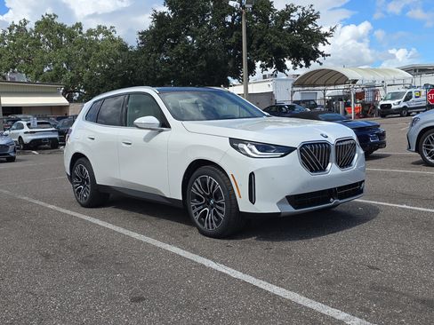 New 2026 BMW X3 xDrive30 w/ Premium Package image 2