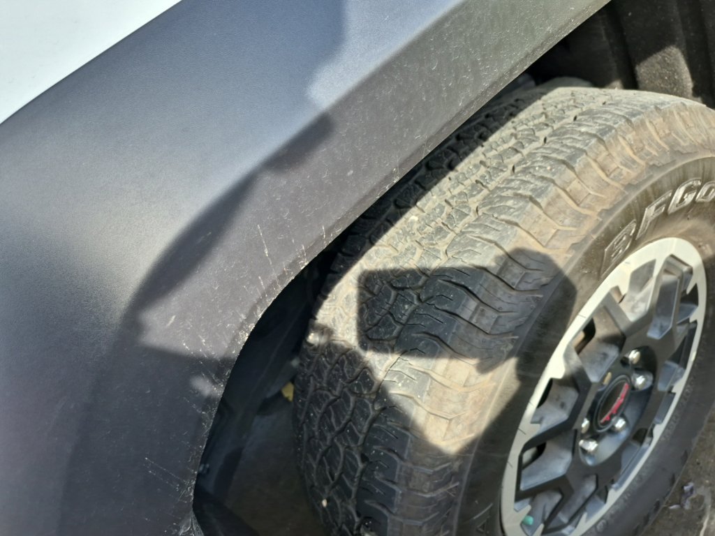 Used 2025 Toyota Tacoma TRD Off-Road AWD/4WD image 15