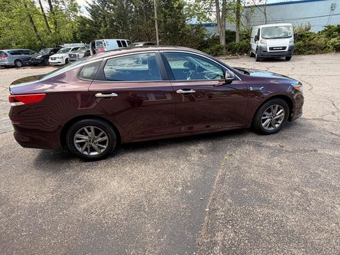 Used 2020 Kia Optima LX FWD image 8