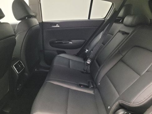 Used 2021 Kia Sportage EX AWD/4WD image 18