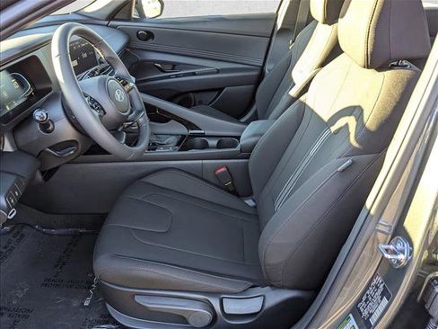 New 2026 Hyundai Elantra SEL Sport Premium image 4